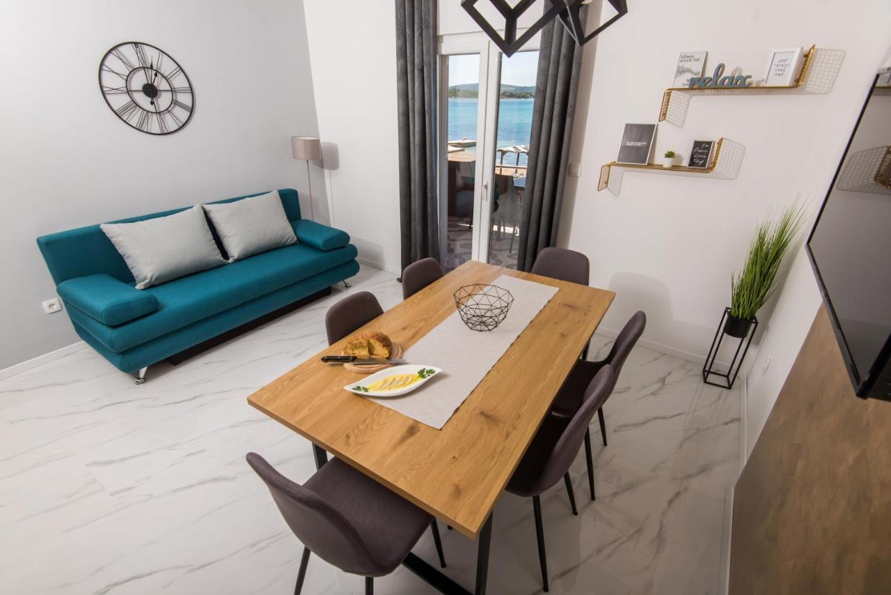 Euroholiday Apartments Turanj Ngoại thất bức ảnh