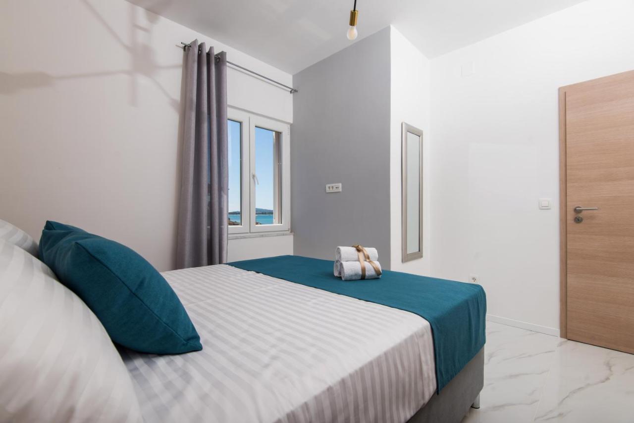 Euroholiday Apartments Turanj Ngoại thất bức ảnh