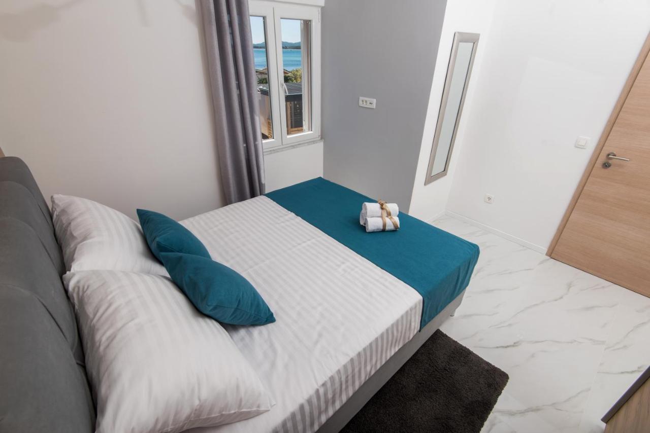 Euroholiday Apartments Turanj Ngoại thất bức ảnh