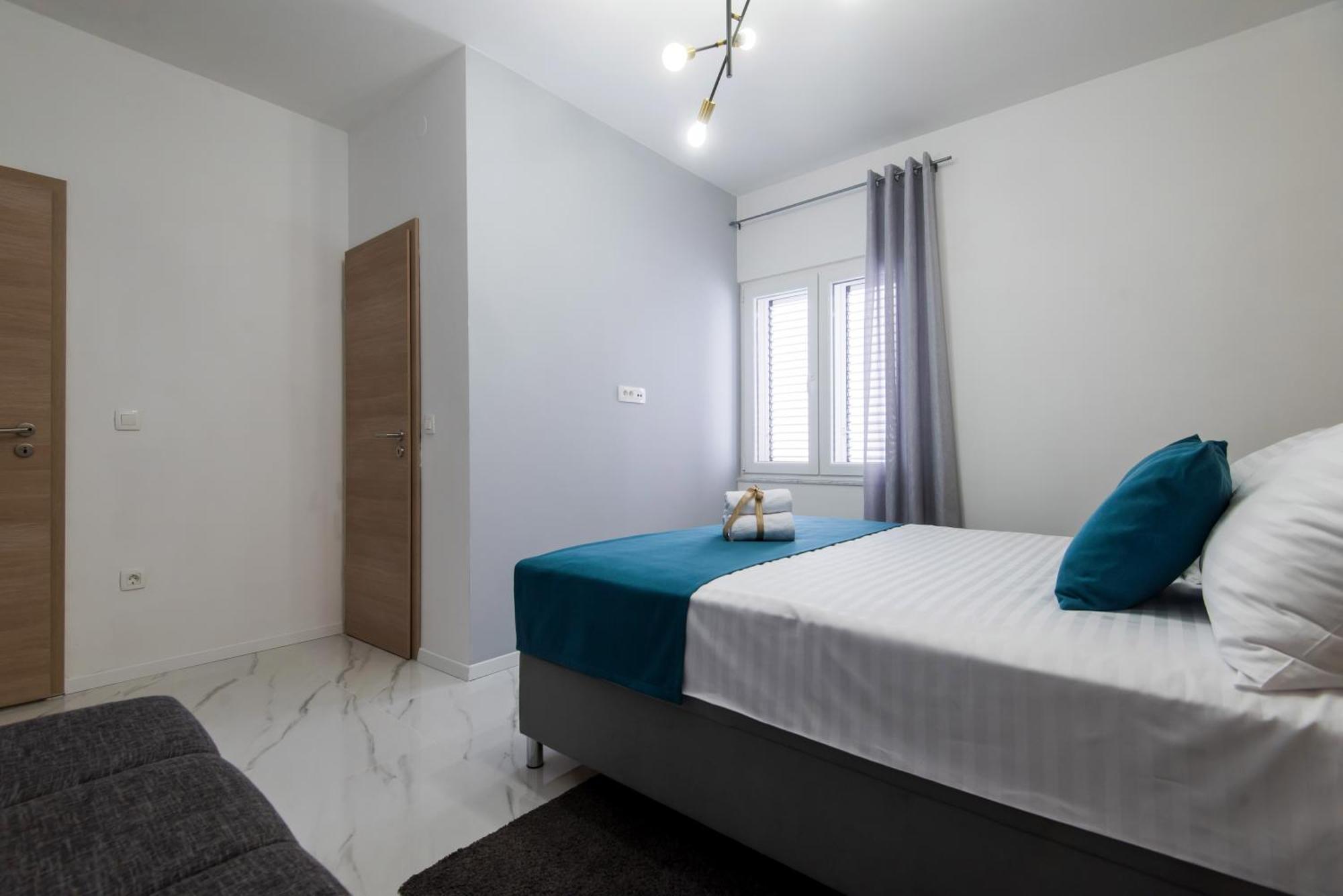 Euroholiday Apartments Turanj Phòng bức ảnh