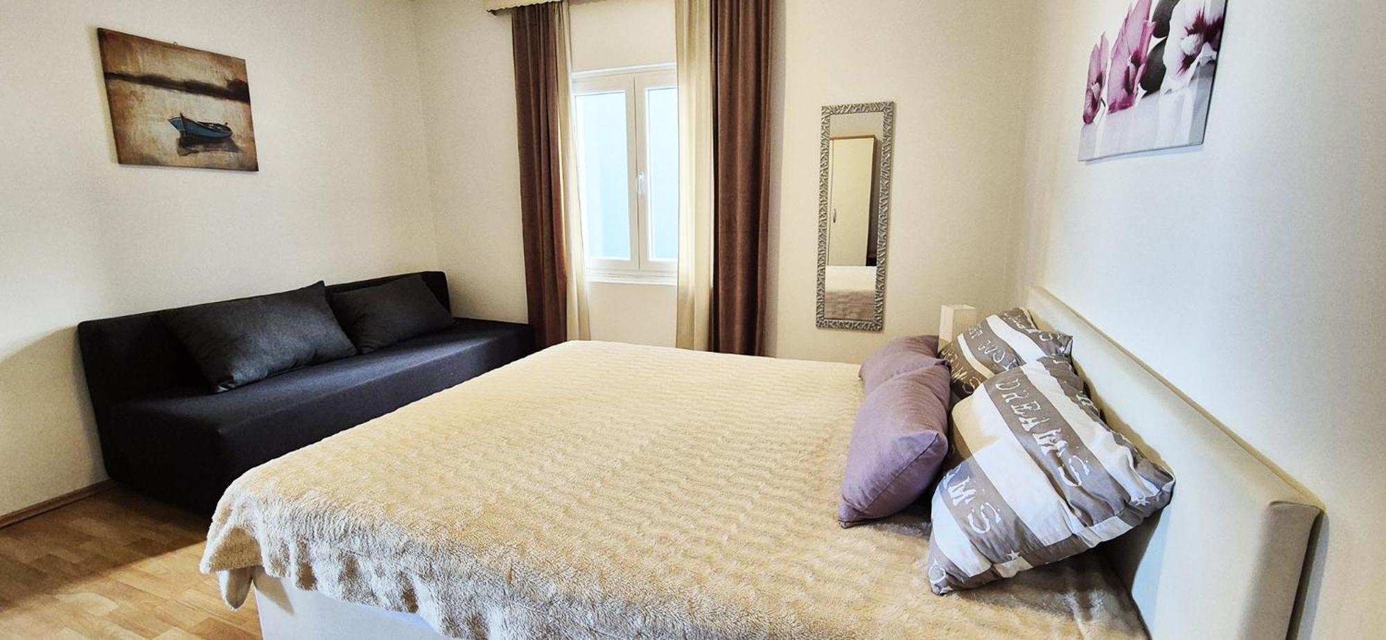 Euroholiday Apartments Turanj Ngoại thất bức ảnh